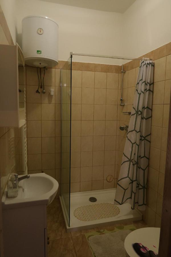 Eva Apartman Szigetvár Exterior foto