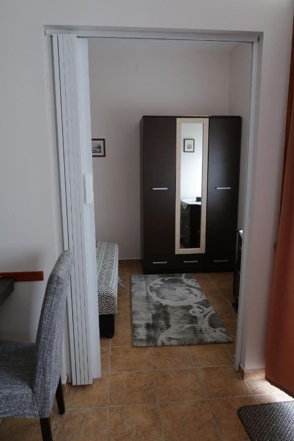 Eva Apartman Szigetvár Exterior foto