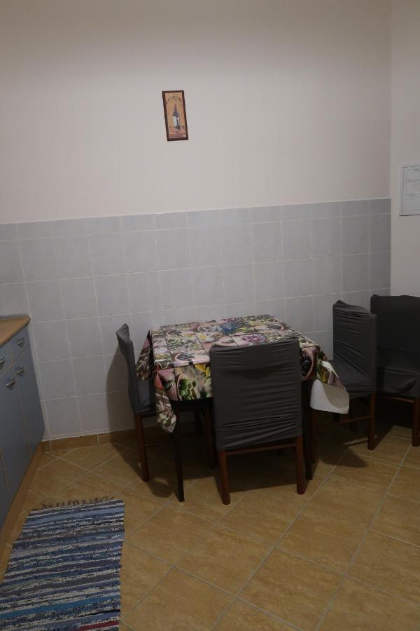 Eva Apartman Szigetvár Exterior foto