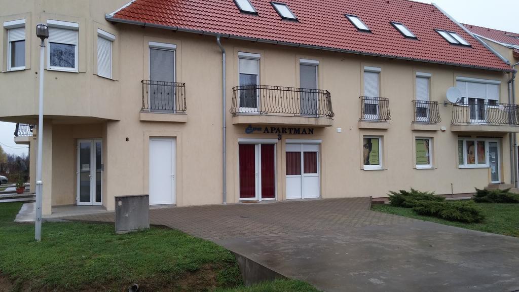 Eva Apartman Szigetvár Zimmer foto